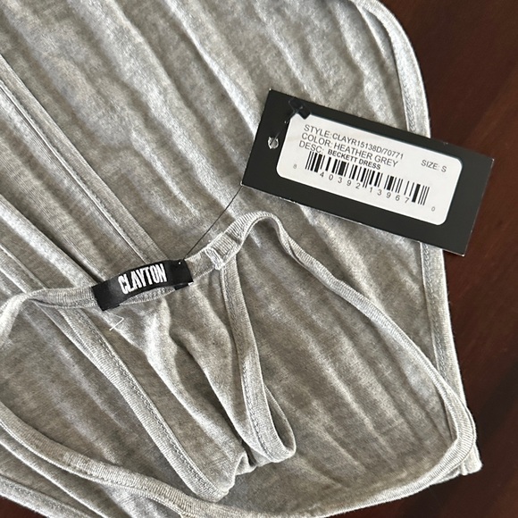 Elegant Backless Silver Dress - Picture 3 of 3